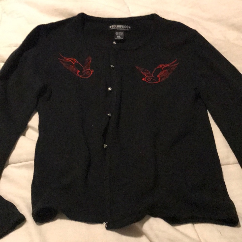 Retro black cardigan sweater with bird embroidery